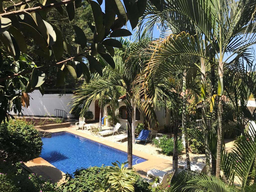 Hotel Flores (Adults Only) Тамариндо Екстериор снимка